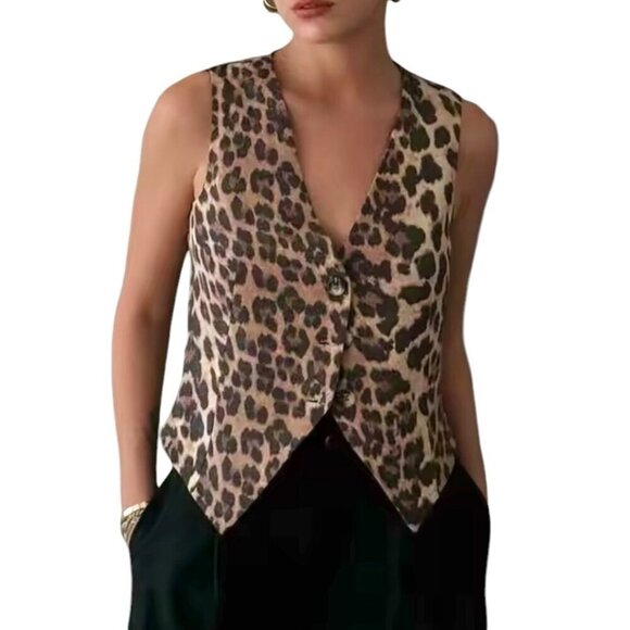 Tops - NEW Leopard Print Suite Vest Sz.M Dressy Front Buttons Fitted Animal Print 90s